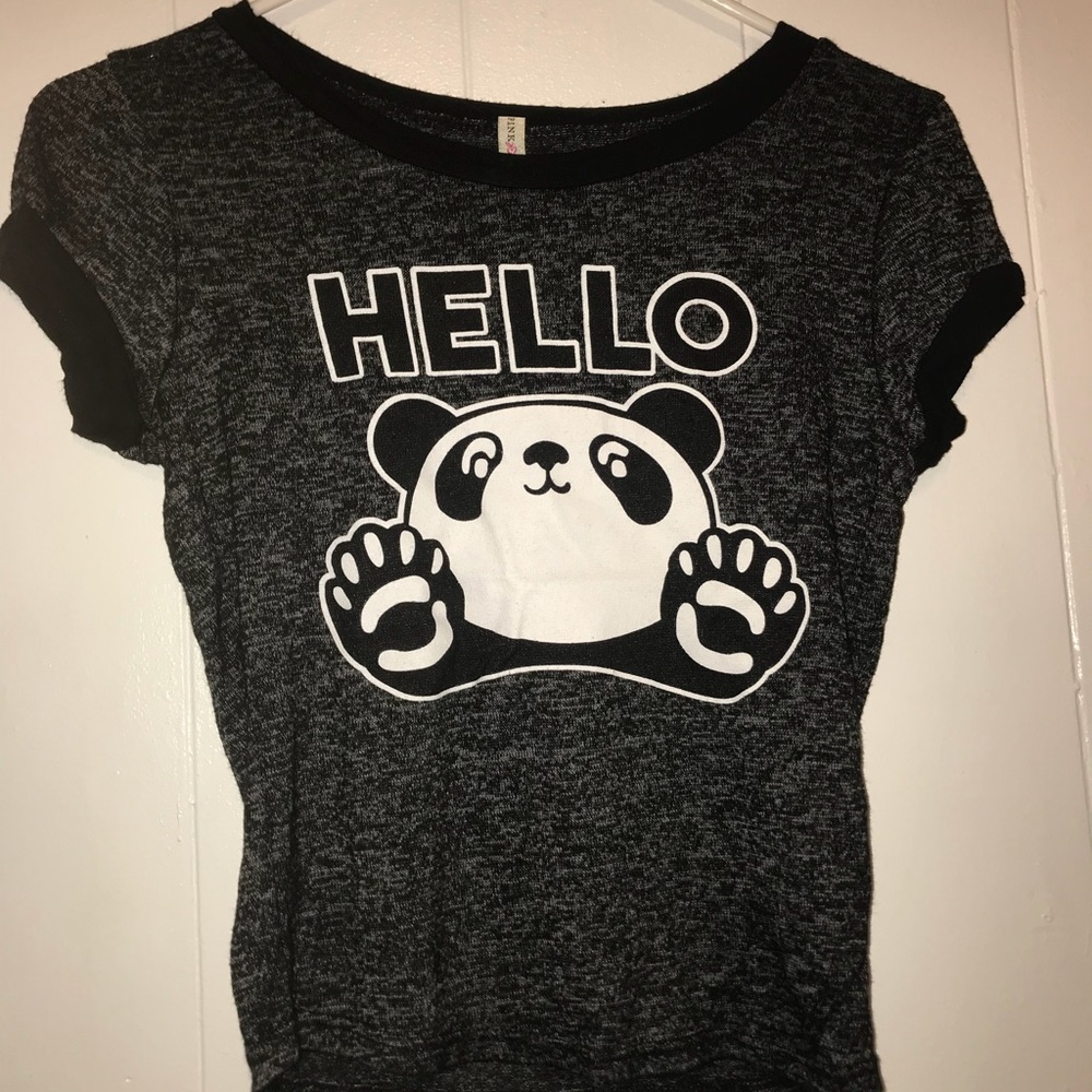 Graphic tee